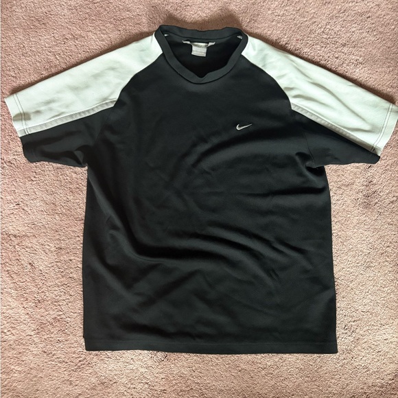 Nike Y2K‎ Grey Tag Men's Black and White Shirt - Picture 1 of 3